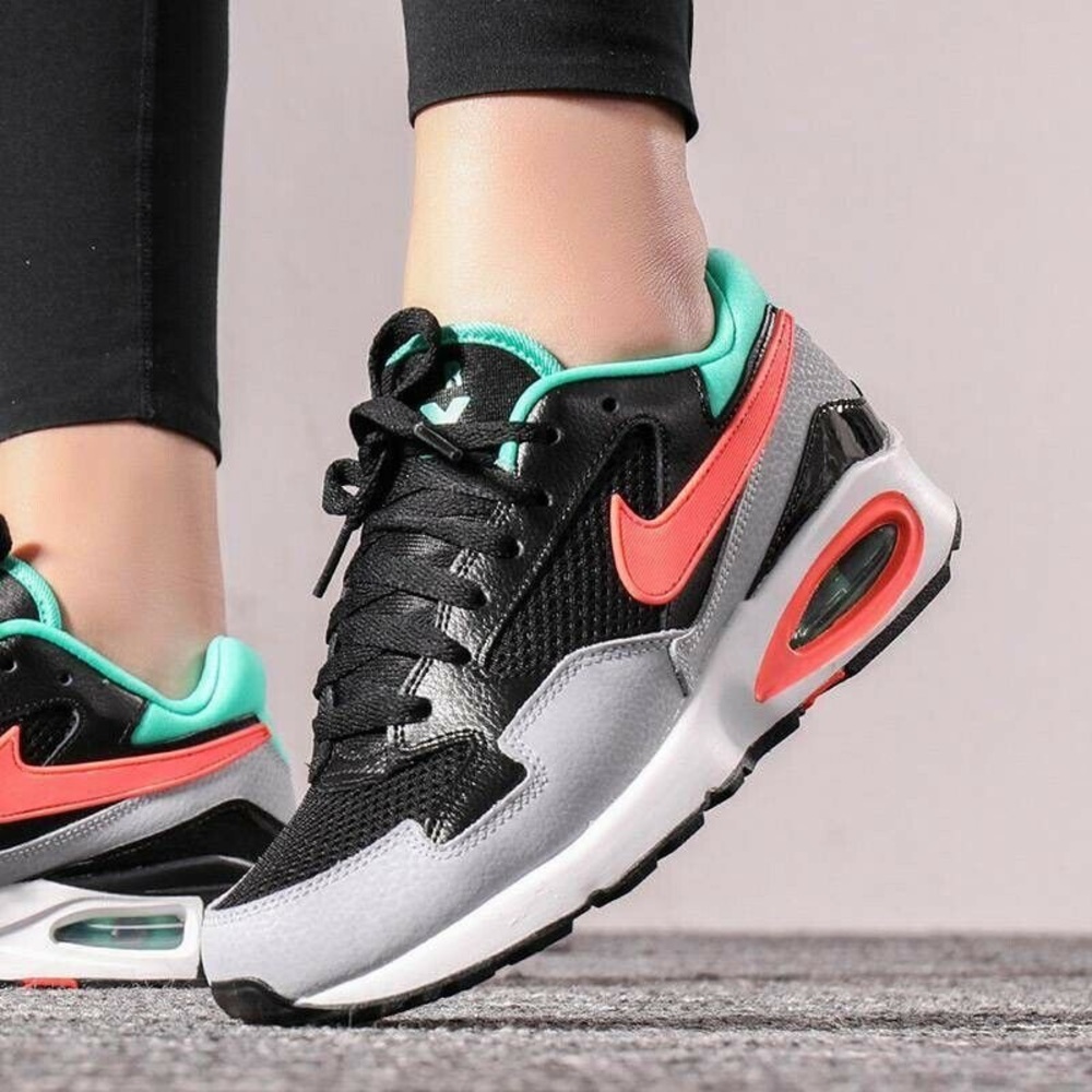 Nike Air Max ST International Sz 8.5 Black Hot Lava Mint Green 705003-002